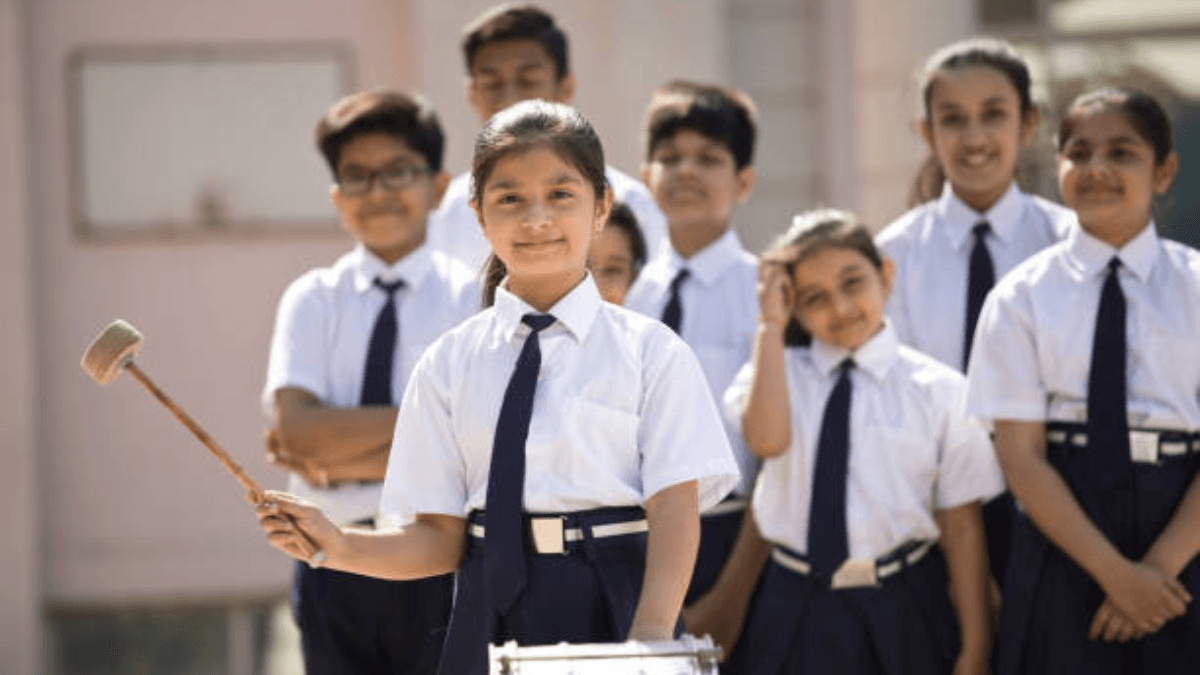 School assembly news headlines today- December 18: Top national, sports and world news curated for you